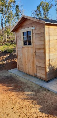00w-20211030 170756-Amy-Michael-Andersons-Point-toilet